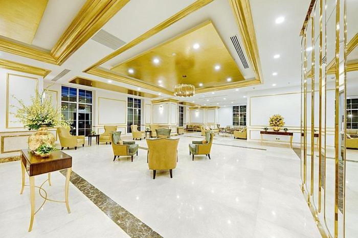 Golden Apartment With Sea View Da Nang Buitenkant foto
