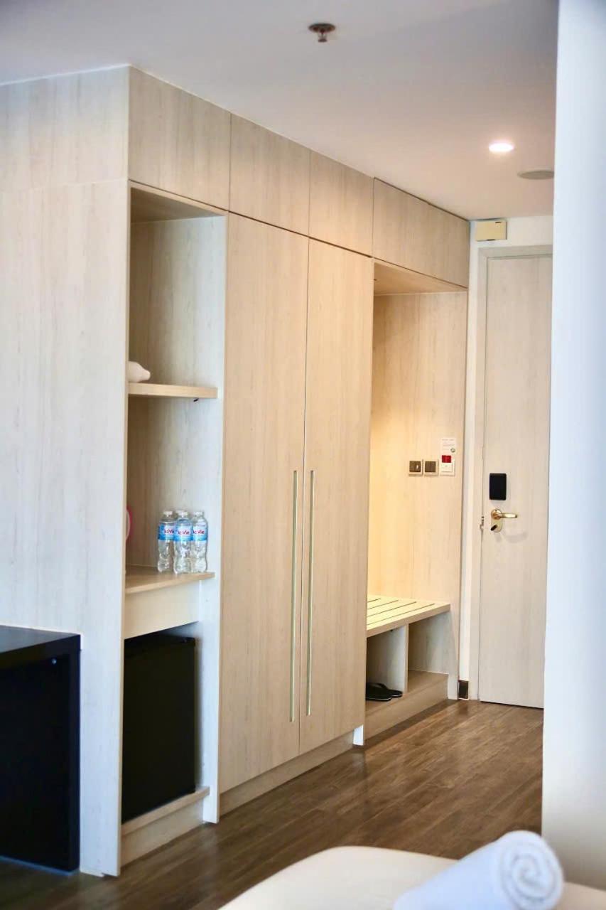Golden Apartment With Sea View Da Nang Buitenkant foto