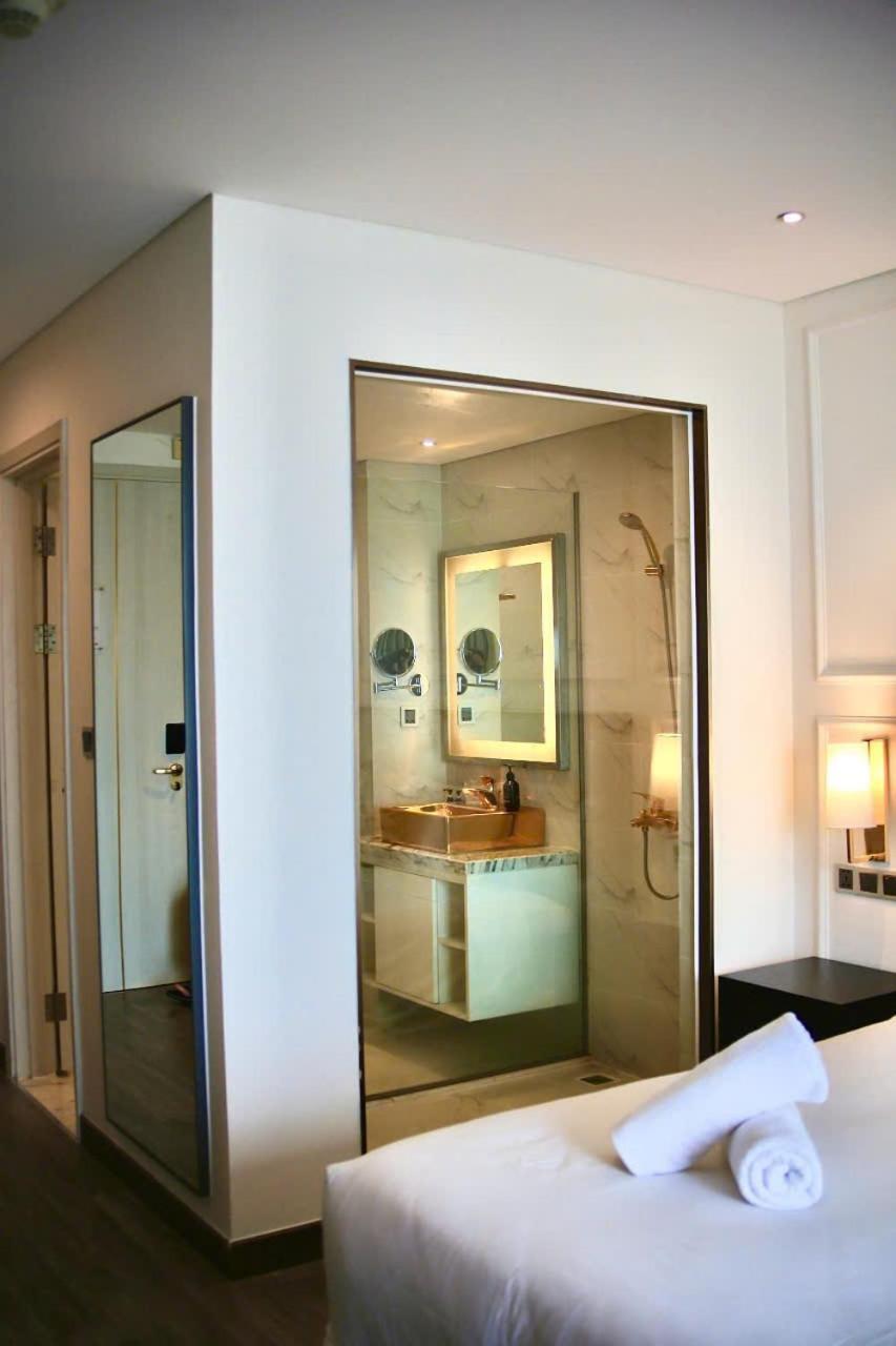 Golden Apartment With Sea View Da Nang Buitenkant foto